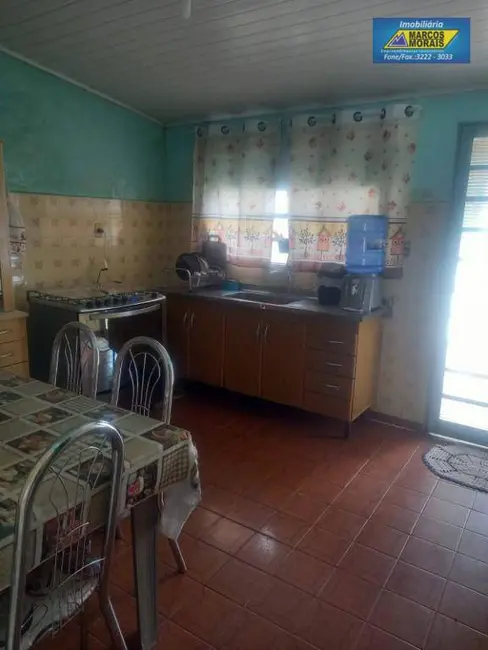 Casa com 2 quartos à venda, 370m2 em Jardim Parada do Alto, Sorocaba - SP - imagem 3 Foto 3 de Casa com 2 quartos à venda, 370m2 em Jardim Parada do Alto, Sorocaba - SP