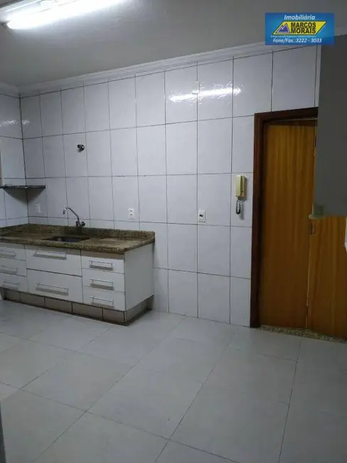 Casa com 4 quartos à venda, 260m2 em Jardim Faculdade, Sorocaba - SP - imagem 4 Foto 4 de Casa com 4 quartos à venda, 260m2 em Jardim Faculdade, Sorocaba - SP