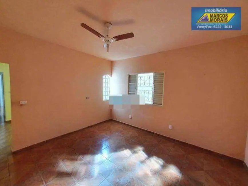 Foto 1 de Casa com 2 quartos à venda, 150m2 em Jardim Santa Claudia, Sorocaba - SP
