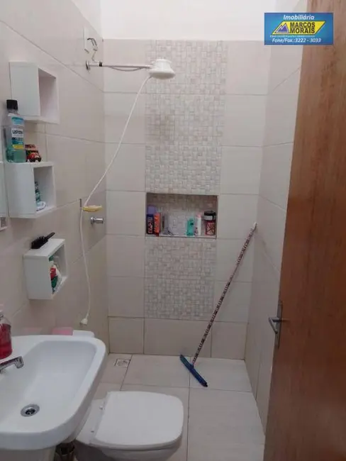 Foto 7 de Casa com 2 quartos à venda, 75m2 em Fornazari, Votorantim - SP