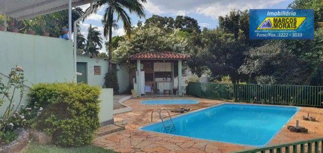 Chácara com 4 quartos à venda, 1700m2 em Loteamento Dinorá Rosa, Sorocaba - SP - imagem 4 Foto 4 de Chácara com 4 quartos à venda, 1700m2 em Loteamento Dinorá Rosa, Sorocaba - SP