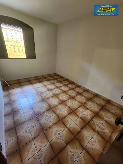 Casa com 3 quartos à venda, 220m2 em Parque Ouro Fino, Sorocaba - SP - imagem 5 Foto 5 de Casa com 3 quartos à venda, 220m2 em Parque Ouro Fino, Sorocaba - SP