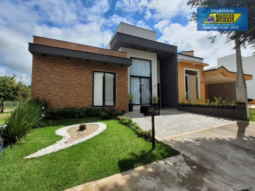 Foto 1 de Casa de Condomínio com 3 quartos à venda, 190m2 em Cajuru do Sul, Sorocaba - SP
