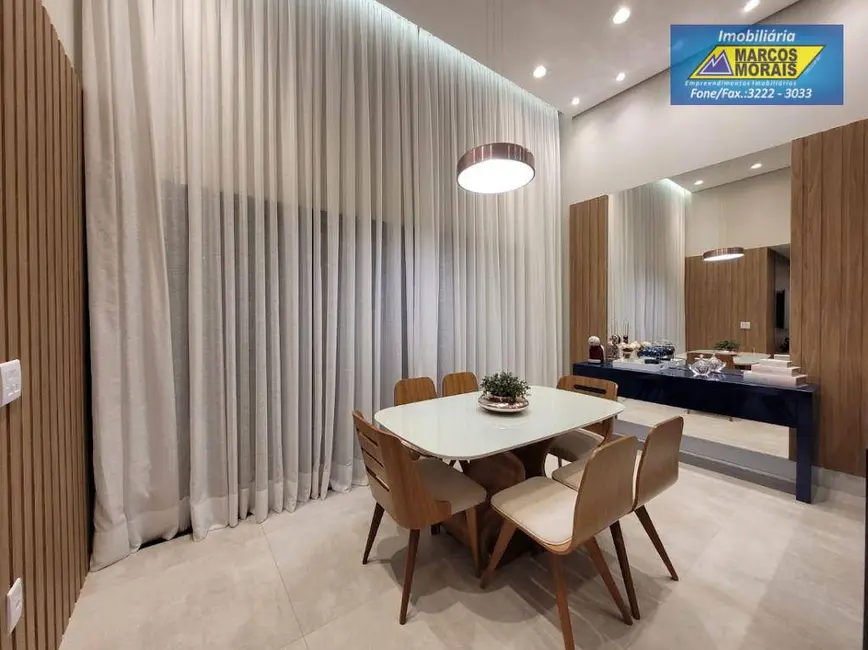 Casa de Condomínio com 3 quartos à venda, 180m2 em Cajuru do Sul, Sorocaba - SP - imagem 3 Foto 3 de Casa de Condomínio com 3 quartos à venda, 180m2 em Cajuru do Sul, Sorocaba - SP