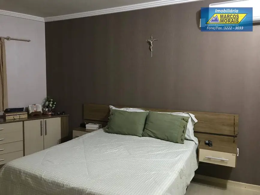 Casa com 3 quartos à venda, 219m2 em Wanel Ville, Sorocaba - SP - imagem 9 Foto 9 de Casa com 3 quartos à venda, 219m2 em Wanel Ville, Sorocaba - SP