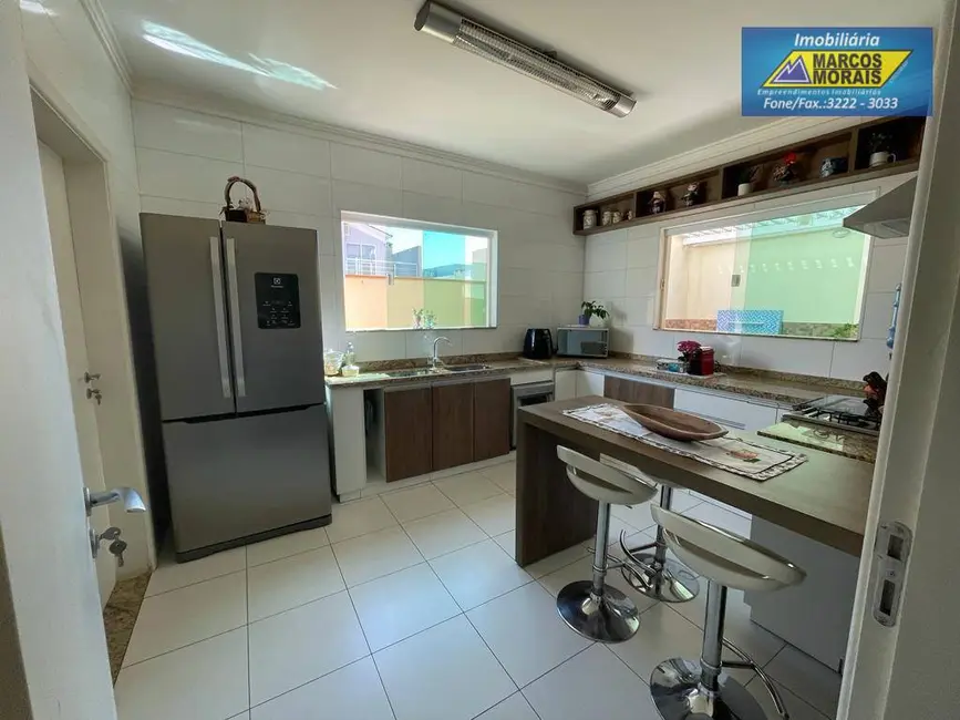Casa de Condomínio com 3 quartos à venda, 200m2 em Jardim Novo Horizonte, Sorocaba - SP - imagem 6 Foto 6 de Casa de Condomínio com 3 quartos à venda, 200m2 em Jardim Novo Horizonte, Sorocaba - SP