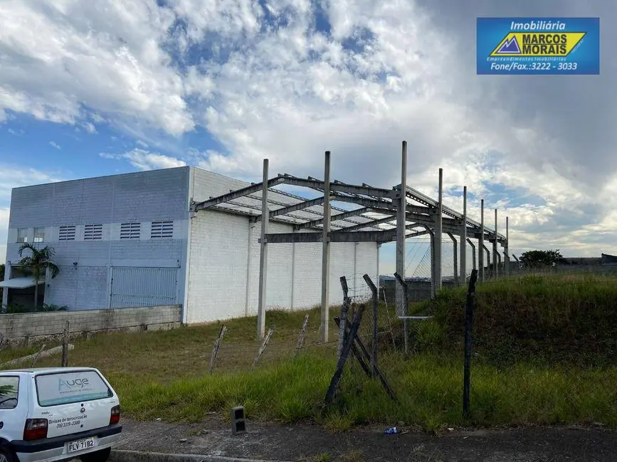 Foto 1 de Terreno / Lote à venda, 835m2 em Retiro São João, Sorocaba - SP
