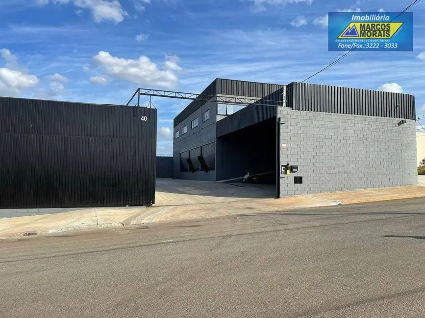 Foto 3 de Armazém / Galpão para alugar, 1500m2 em Éden, Sorocaba - SP