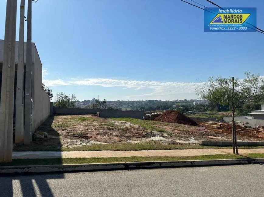 Foto 3 de Terreno / Lote à venda, 220m2 em Wanel Ville, Sorocaba - SP