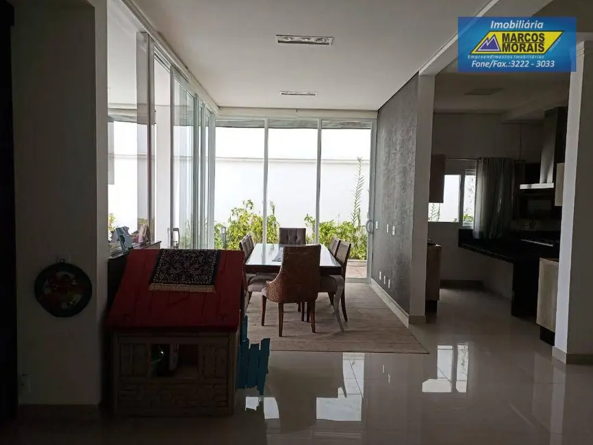 Foto 3 de Casa de Condomínio com 3 quartos à venda, 420m2 em Votorantim - SP