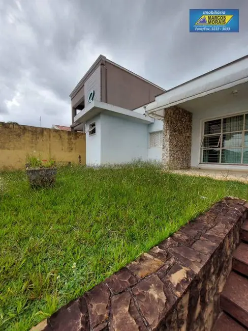 Casa com 4 quartos à venda, 210m2 em Jardim Santa Rosália, Sorocaba - SP - imagem 3 Foto 3 de Casa com 4 quartos à venda, 210m2 em Jardim Santa Rosália, Sorocaba - SP