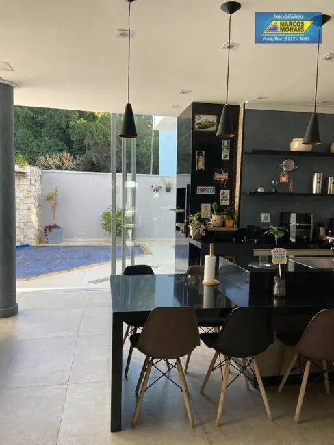 Casa de Condomínio com 3 quartos à venda, 250m2 em Sorocaba - SP - imagem 5 Foto 5 de Casa de Condomínio com 3 quartos à venda, 250m2 em Sorocaba - SP