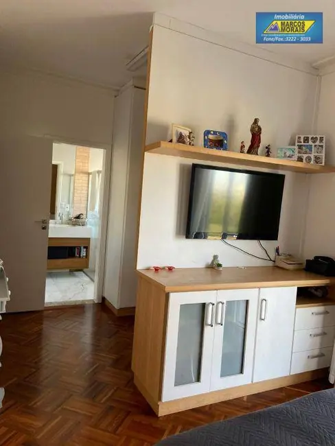Casa de Condomínio com 3 quartos à venda, 250m2 em Sorocaba - SP - imagem 6 Foto 6 de Casa de Condomínio com 3 quartos à venda, 250m2 em Sorocaba - SP