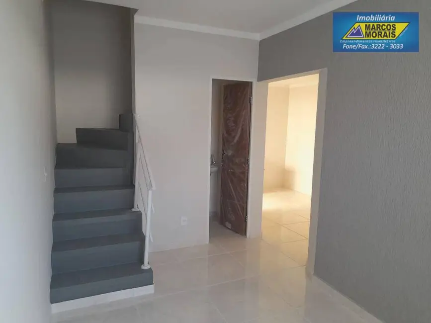 Casa com 2 quartos à venda, 75m2 em Jardim Wanel Ville V, Sorocaba - SP - imagem 3 Foto 3 de Casa com 2 quartos à venda, 75m2 em Jardim Wanel Ville V, Sorocaba - SP