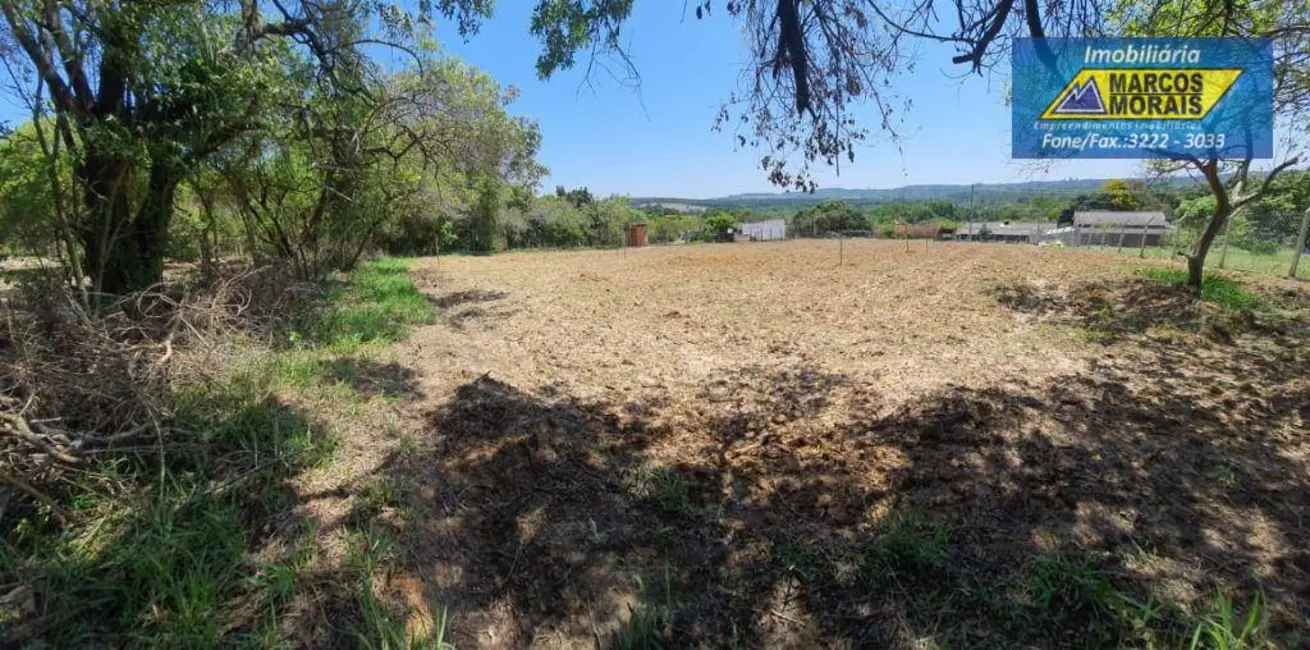 Foto 4 de Terreno / Lote à venda, 2800m2 em Salto De Pirapora - SP