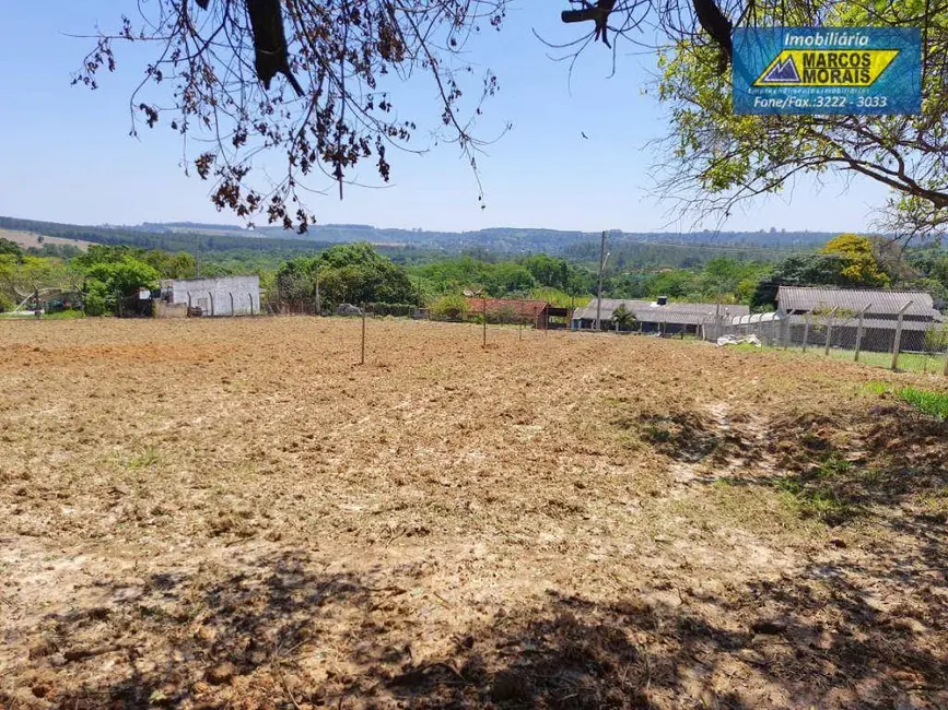 Foto 1 de Terreno / Lote à venda, 2800m2 em Salto De Pirapora - SP