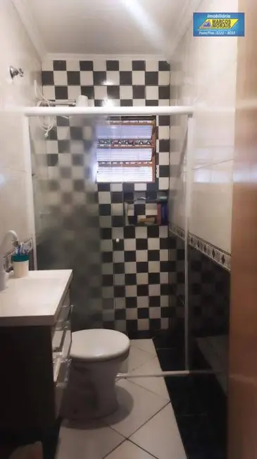 Casa com 3 quartos à venda, 250m2 em Jardim Itanguá, Sorocaba - SP - imagem 8 Foto 8 de Casa com 3 quartos à venda, 250m2 em Jardim Itanguá, Sorocaba - SP