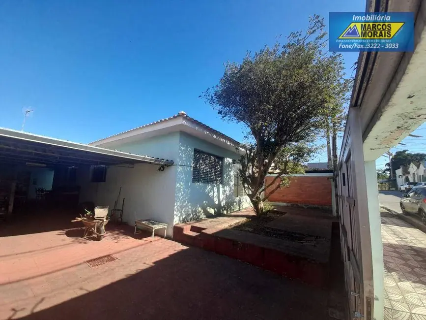 Casa com 3 quartos à venda, 325m2 em Vila Assis, Sorocaba - SP - imagem 5 Foto 5 de Casa com 3 quartos à venda, 325m2 em Vila Assis, Sorocaba - SP