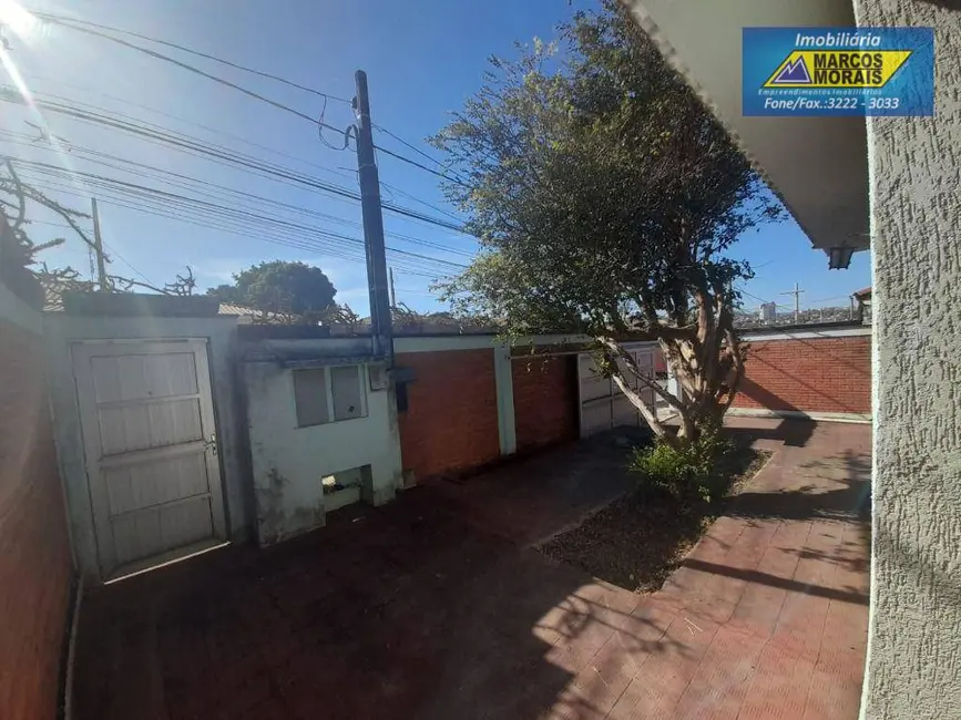 Casa com 3 quartos à venda, 325m2 em Vila Assis, Sorocaba - SP - imagem 7 Foto 7 de Casa com 3 quartos à venda, 325m2 em Vila Assis, Sorocaba - SP