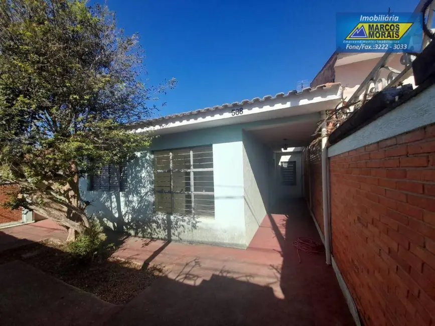 Foto 2 de Casa com 3 quartos à venda, 325m2 em Vila Assis, Sorocaba - SP