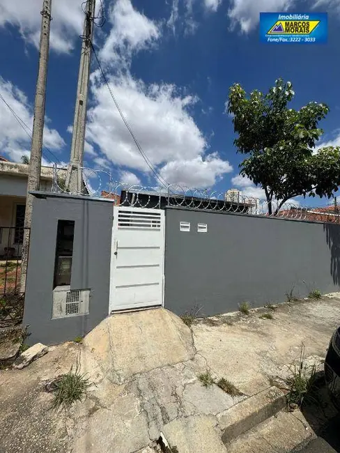 Casa com 2 quartos à venda, 106m2 em Jardim Santa Rosália, Sorocaba - SP - imagem 1 Foto 1 de Casa com 2 quartos à venda, 106m2 em Jardim Santa Rosália, Sorocaba - SP