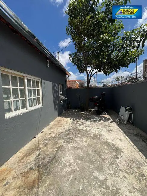Casa com 2 quartos à venda, 106m2 em Jardim Santa Rosália, Sorocaba - SP - imagem 5 Foto 5 de Casa com 2 quartos à venda, 106m2 em Jardim Santa Rosália, Sorocaba - SP