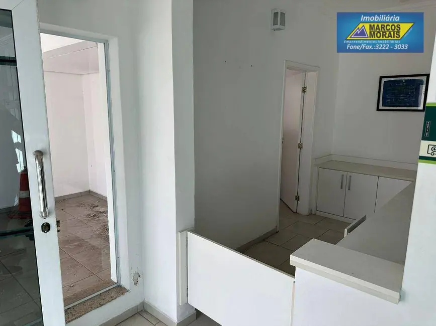 Foto 2 de Casa com 2 quartos para alugar, 330m2 em Vila Independência, Sorocaba - SP