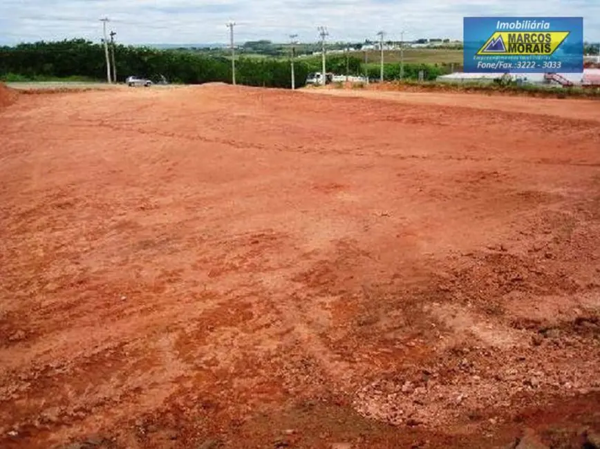 Foto 2 de Terreno / Lote para alugar, 2275m2 em Zona Industrial, Sorocaba - SP