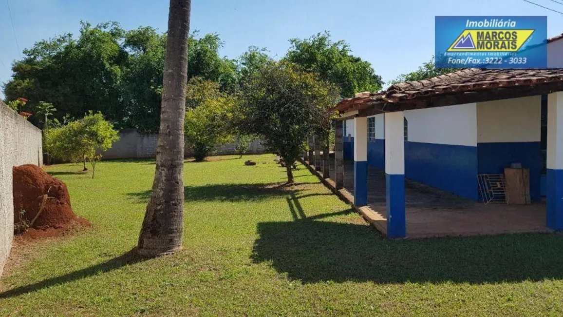 Foto 2 de Chácara com 3 quartos à venda, 1845m2 em Aracoiaba Da Serra - SP