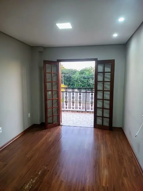 Foto 2 de Casa de Condomínio com 3 quartos para alugar, 200m2 em Loteamento Dinorá Rosa, Sorocaba - SP