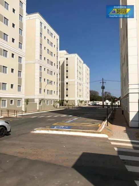 Foto 9 de Apartamento com 2 quartos para alugar, 2000m2 em Jardim São Carlos, Sorocaba - SP