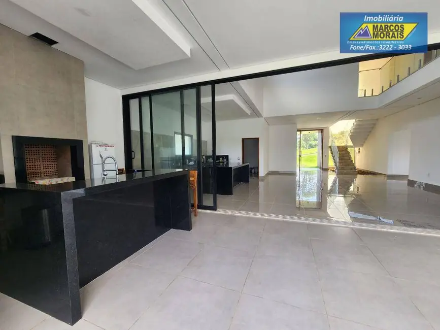 Foto 9 de Casa de Condomínio com 4 quartos à venda, 1050m2 em Aracoiaba Da Serra - SP