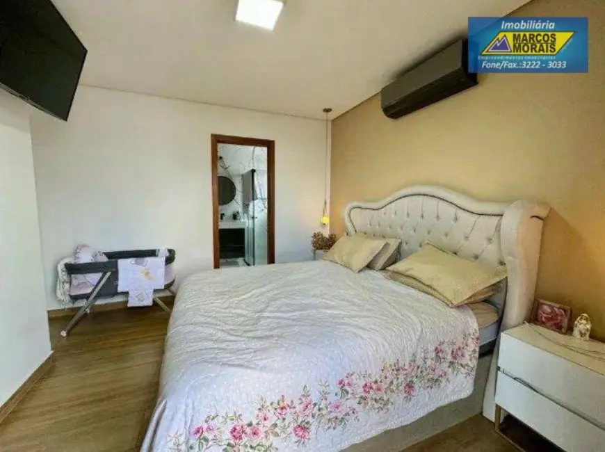 Casa de Condomínio com 3 quartos à venda, 250m2 em Loteamento Dinorá Rosa, Sorocaba - SP - imagem 4 Foto 4 de Casa de Condomínio com 3 quartos à venda, 250m2 em Loteamento Dinorá Rosa, Sorocaba - SP