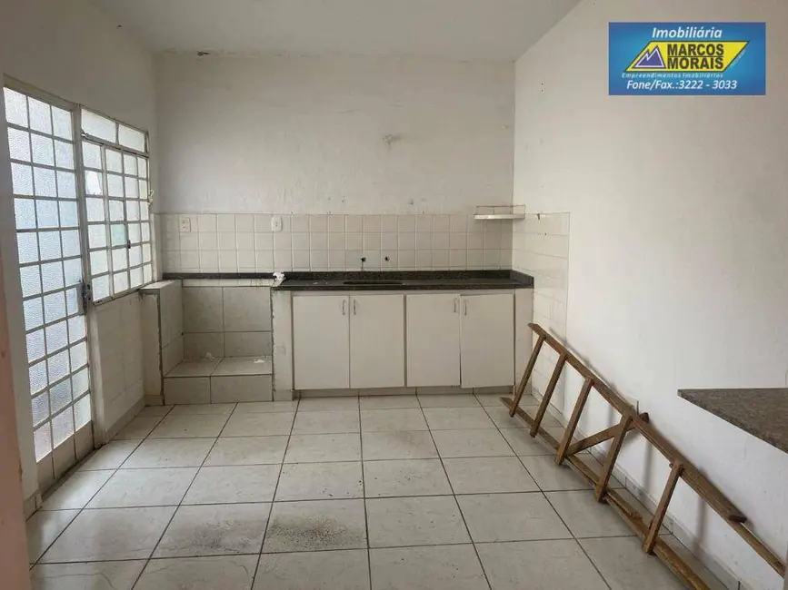 Foto 2 de Casa com 2 quartos à venda, 180m2 em Centro, Sorocaba - SP