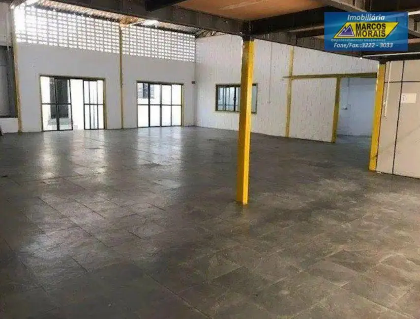 Armazém / Galpão à venda e para alugar, 854m2 em Jardim das Estrelas, Sorocaba - SP - imagem 3 Foto 3 de Armazém / Galpão à venda e para alugar, 854m2 em Jardim das Estrelas, Sorocaba - SP