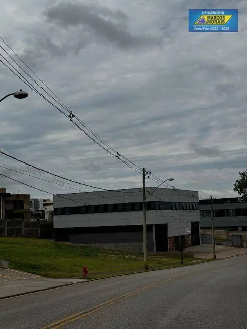Foto 1 de Armazém / Galpão à venda, 912m2 em Votorantim - SP