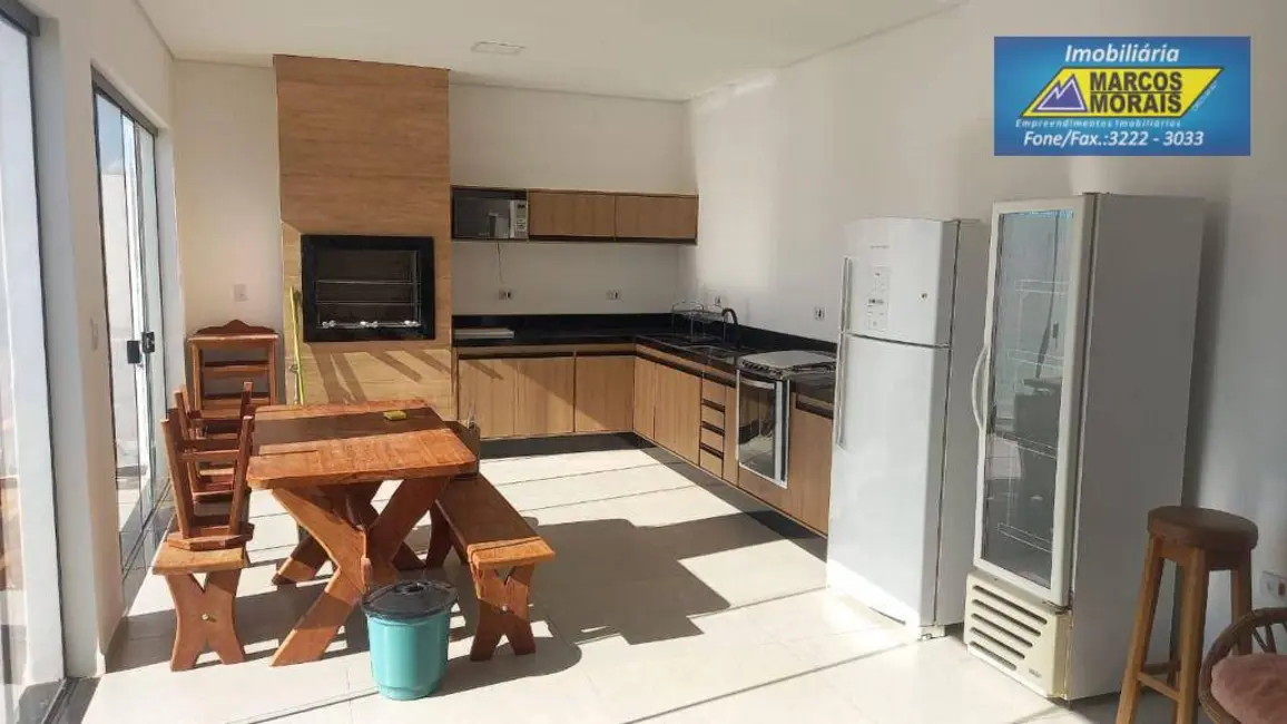 Foto 3 de Chácara com 3 quartos à venda e para alugar, 727m2 em Cesario Lange - SP