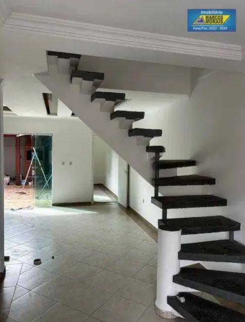 Casa com 3 quartos à venda, 175m2 em Jardim Wanel Ville V, Sorocaba - SP - imagem 4 Foto 4 de Casa com 3 quartos à venda, 175m2 em Jardim Wanel Ville V, Sorocaba - SP