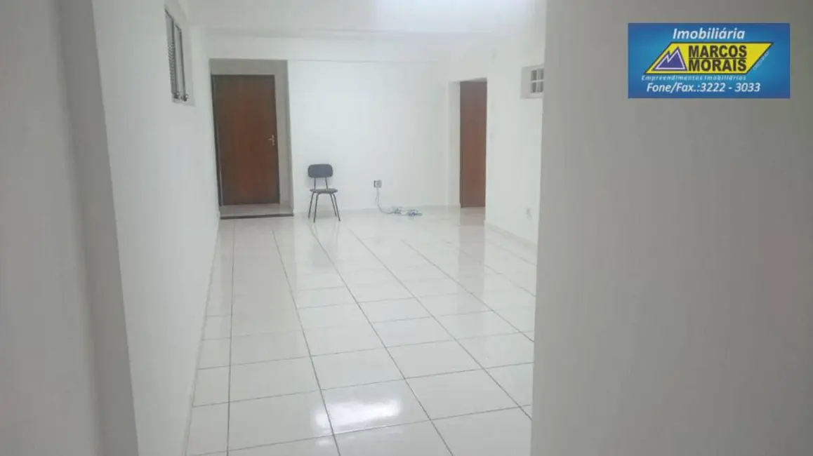 Casa com 1 quarto à venda e para alugar, 476m2 em Jardim Faculdade, Sorocaba - SP - imagem 3 Foto 3 de Casa com 1 quarto à venda e para alugar, 476m2 em Jardim Faculdade, Sorocaba - SP
