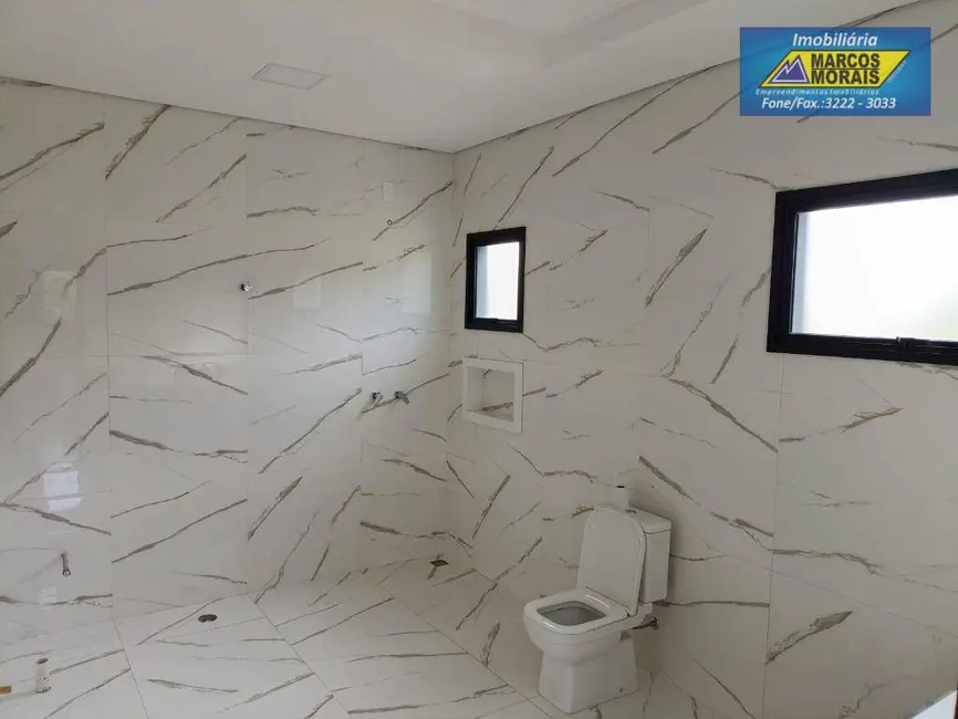 Foto 8 de Casa de Condomínio com 4 quartos à venda, 1050m2 em Aracoiaba Da Serra - SP