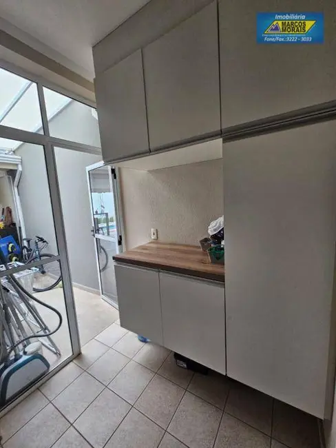 Casa de Condomínio com 3 quartos à venda, 154m2 em Parque Campolim, Sorocaba - SP - imagem 2 Foto 2 de Casa de Condomínio com 3 quartos à venda, 154m2 em Parque Campolim, Sorocaba - SP