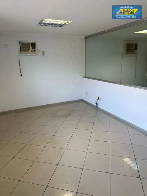 Foto 3 de Armazém / Galpão para alugar, 300m2 em Além Ponte, Sorocaba - SP