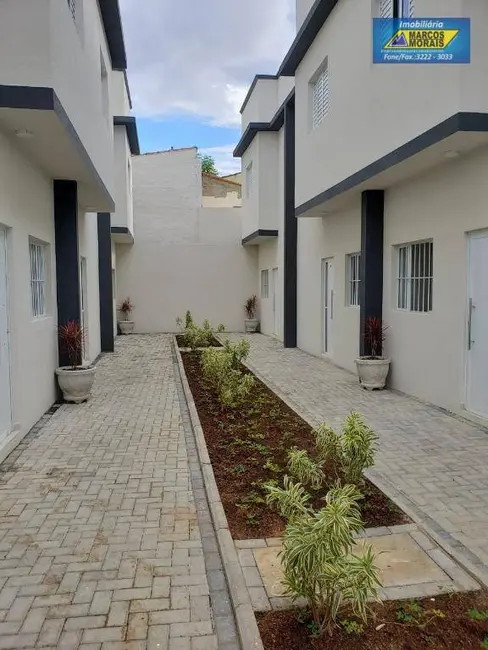 Foto 5 de Casa de Condomínio com 2 quartos à venda, 1000m2 em Vila Haro, Sorocaba - SP