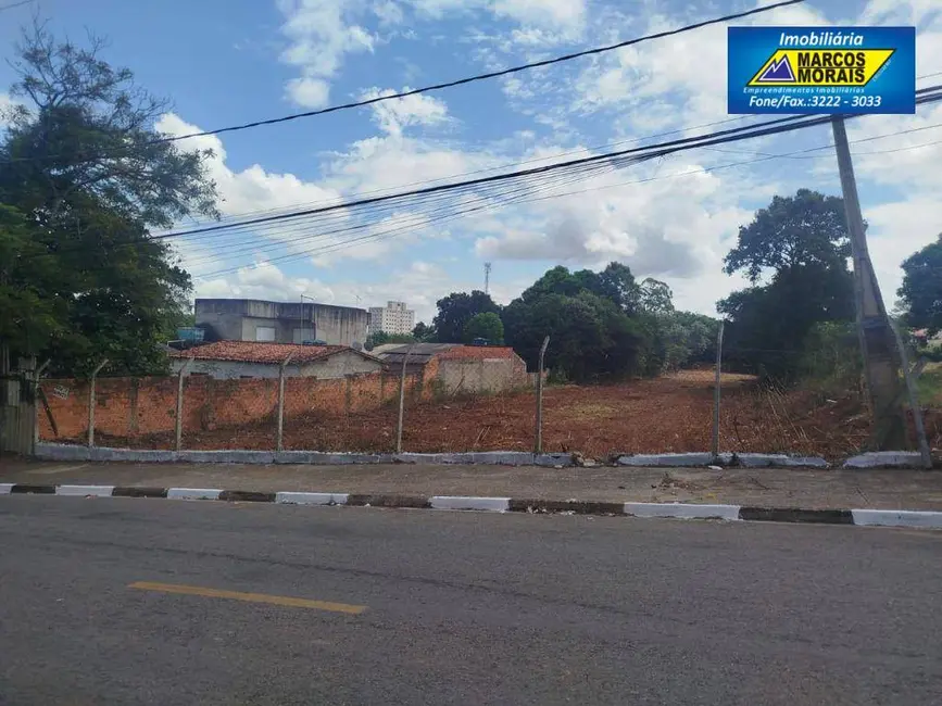 Terreno / Lote para alugar, 3260m2 em Vila Helena, Sorocaba - SP - imagem 1 Foto 1 de Terreno / Lote para alugar, 3260m2 em Vila Helena, Sorocaba - SP