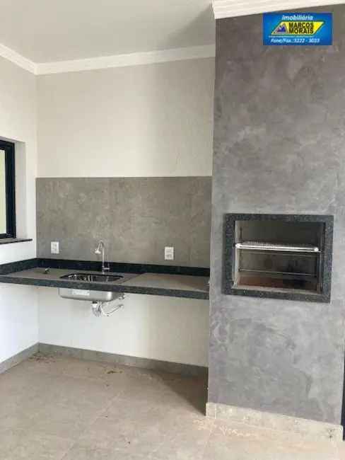 Casa com 3 quartos à venda, 200m2 em Wanel Ville, Sorocaba - SP - imagem 3 Foto 3 de Casa com 3 quartos à venda, 200m2 em Wanel Ville, Sorocaba - SP