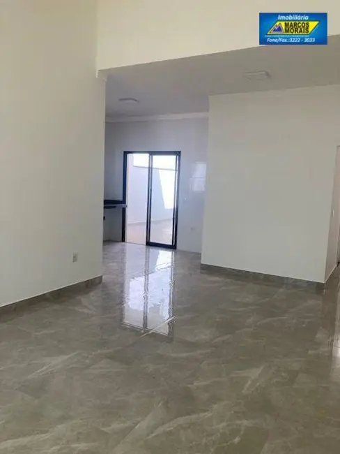 Casa com 3 quartos à venda, 200m2 em Wanel Ville, Sorocaba - SP - imagem 4 Foto 4 de Casa com 3 quartos à venda, 200m2 em Wanel Ville, Sorocaba - SP