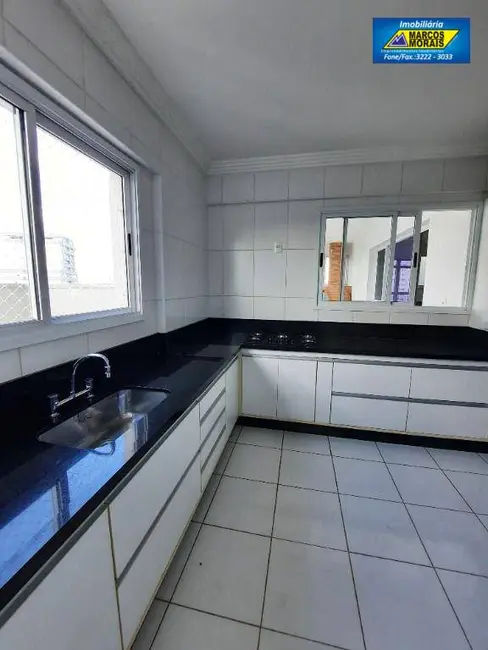 Apartamento com 3 quartos à venda e para alugar, 200m2 em Jardim Emília, Sorocaba - SP - imagem 7 Foto 7 de Apartamento com 3 quartos à venda e para alugar, 200m2 em Jardim Emília, Sorocaba - SP