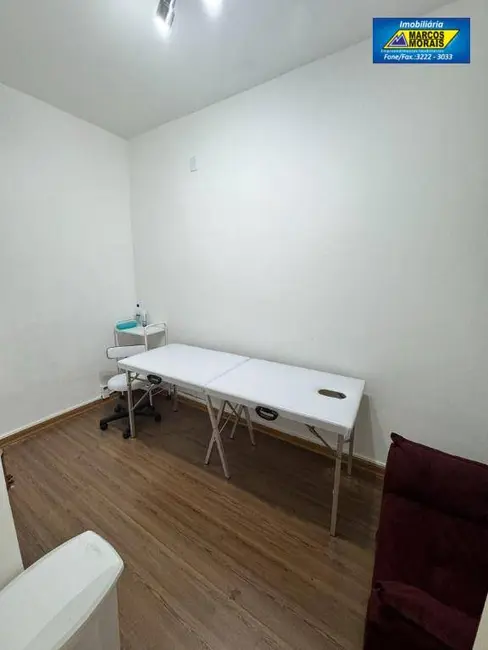 Foto 2 de Sala Comercial para alugar, 240m2 em Jardim Vergueiro, Sorocaba - SP