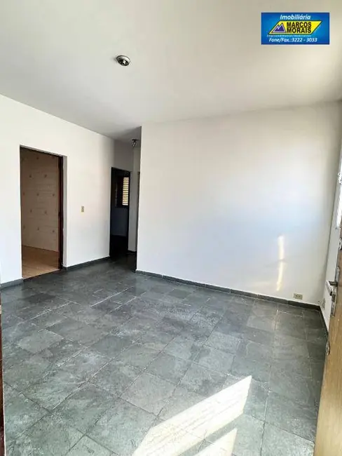 Foto 3 de Apartamento com 2 quartos à venda, 76m2 em Jardim Saira, Sorocaba - SP