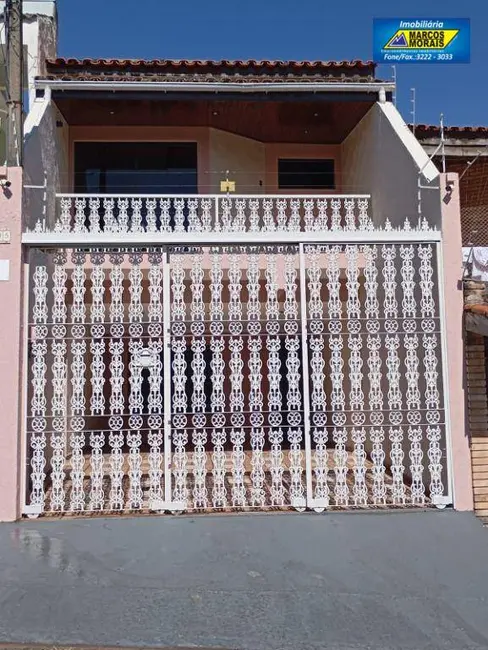 Casa com 3 quartos à venda, 150m2 em Jardim Simus, Sorocaba - SP - imagem 1 Foto 1 de Casa com 3 quartos à venda, 150m2 em Jardim Simus, Sorocaba - SP